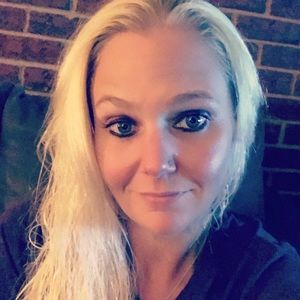 Meet your Posher, Tabitha